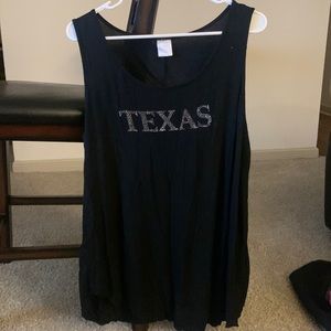 Texas flowy black tank top